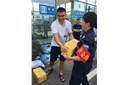 夏送清凉至一线，真情点滴在心头。